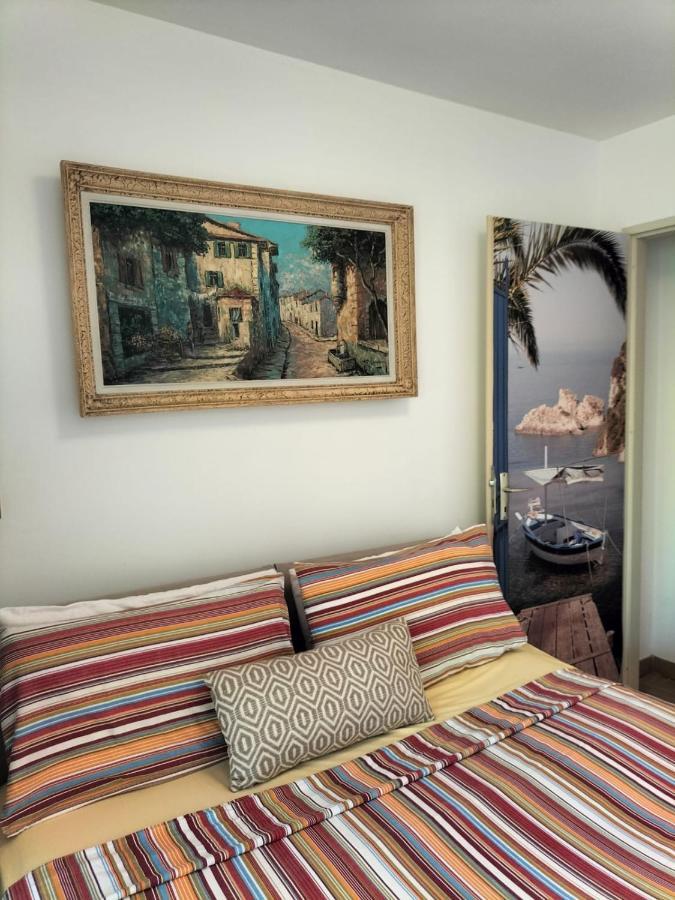 Apartmán A Due Passi Dal Mare Menton Exteriér fotografie